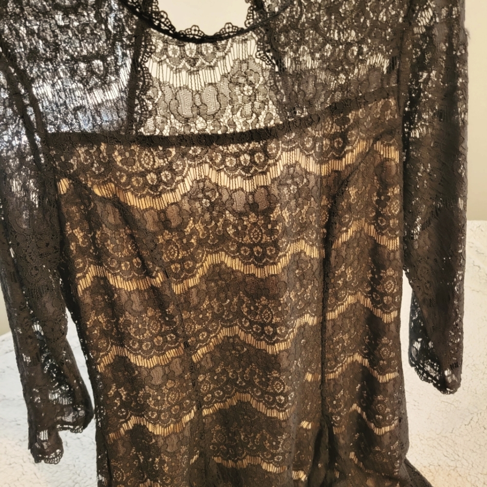 Dress - Picture 11 of 15